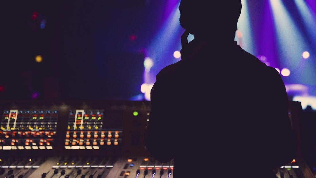 CORSO GRATUITO DI TECNICO DELLE LUCI - attestato qualifica professionale regionale